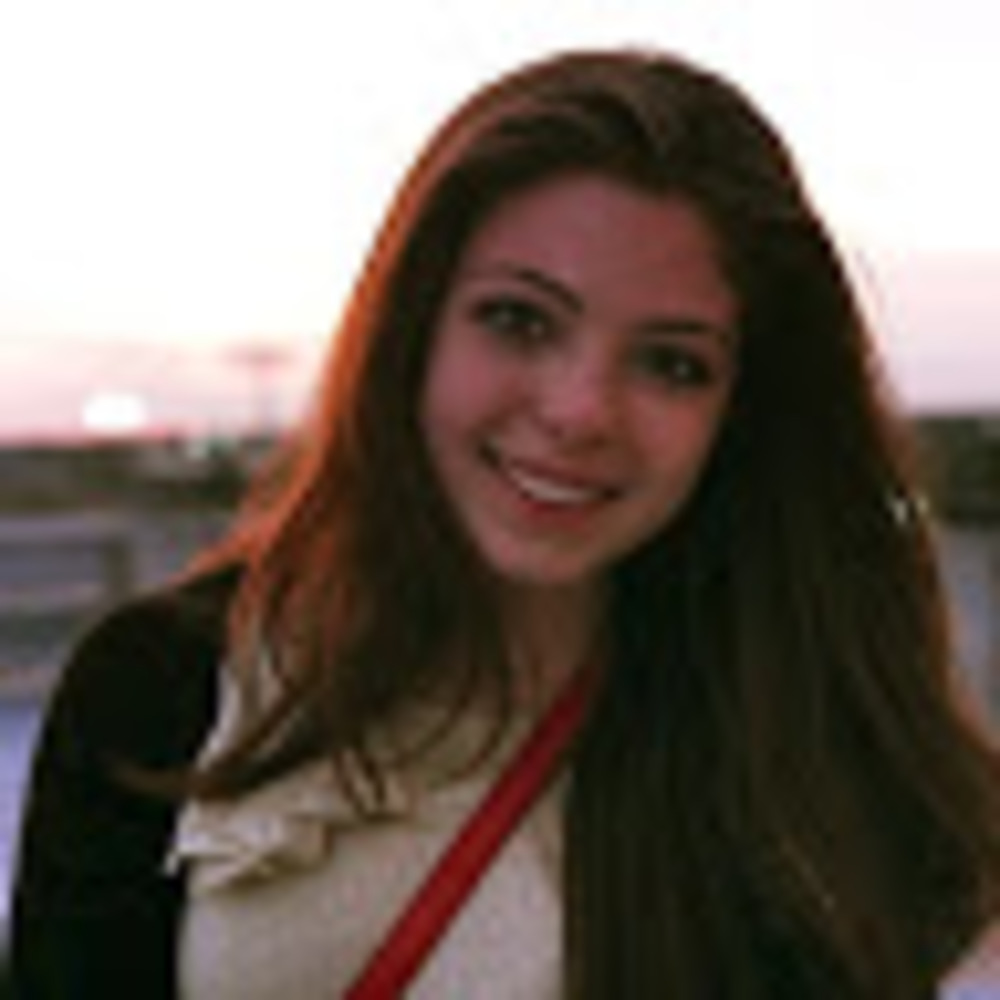 Meet your Posher, Laina